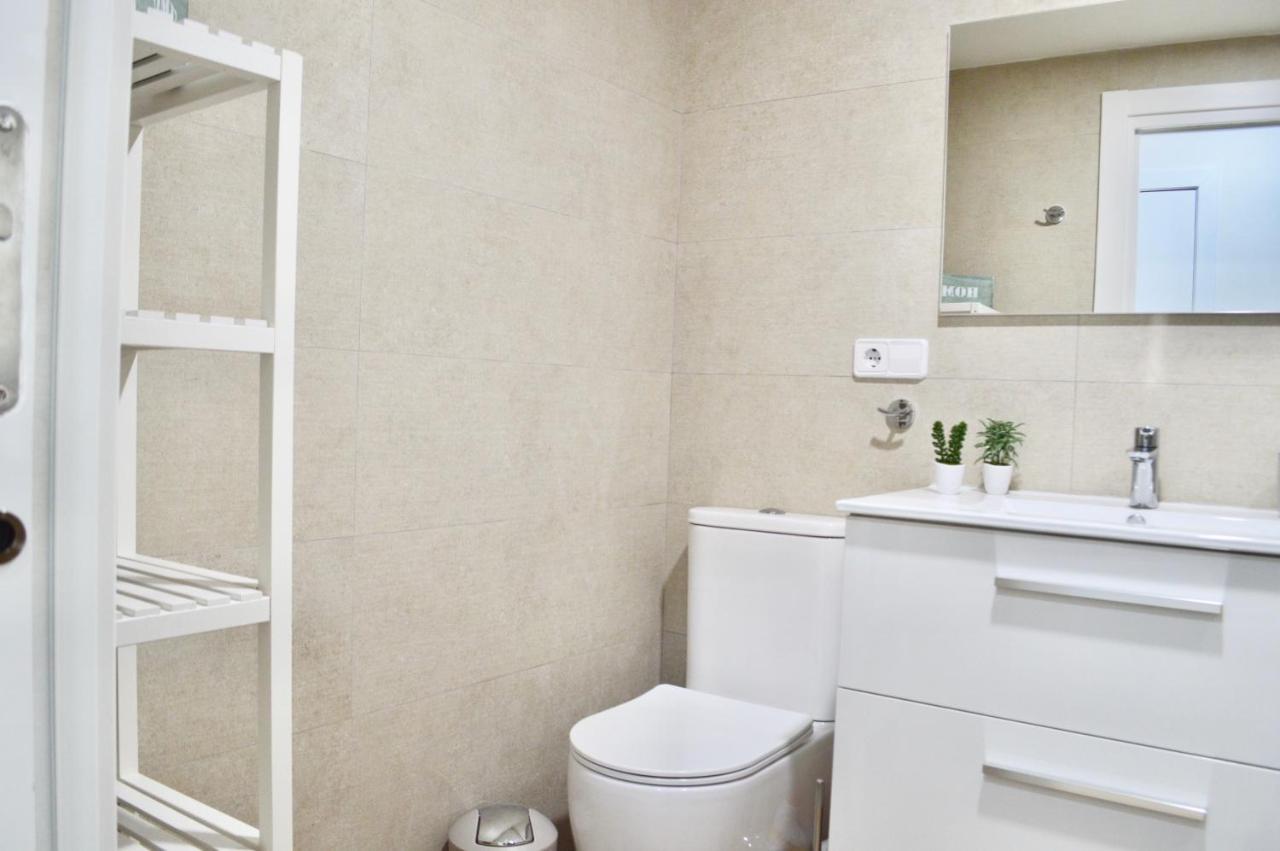 Apartamento Adriana. Centrico, A 50M De La Playa. Fuengirola Exteriör bild