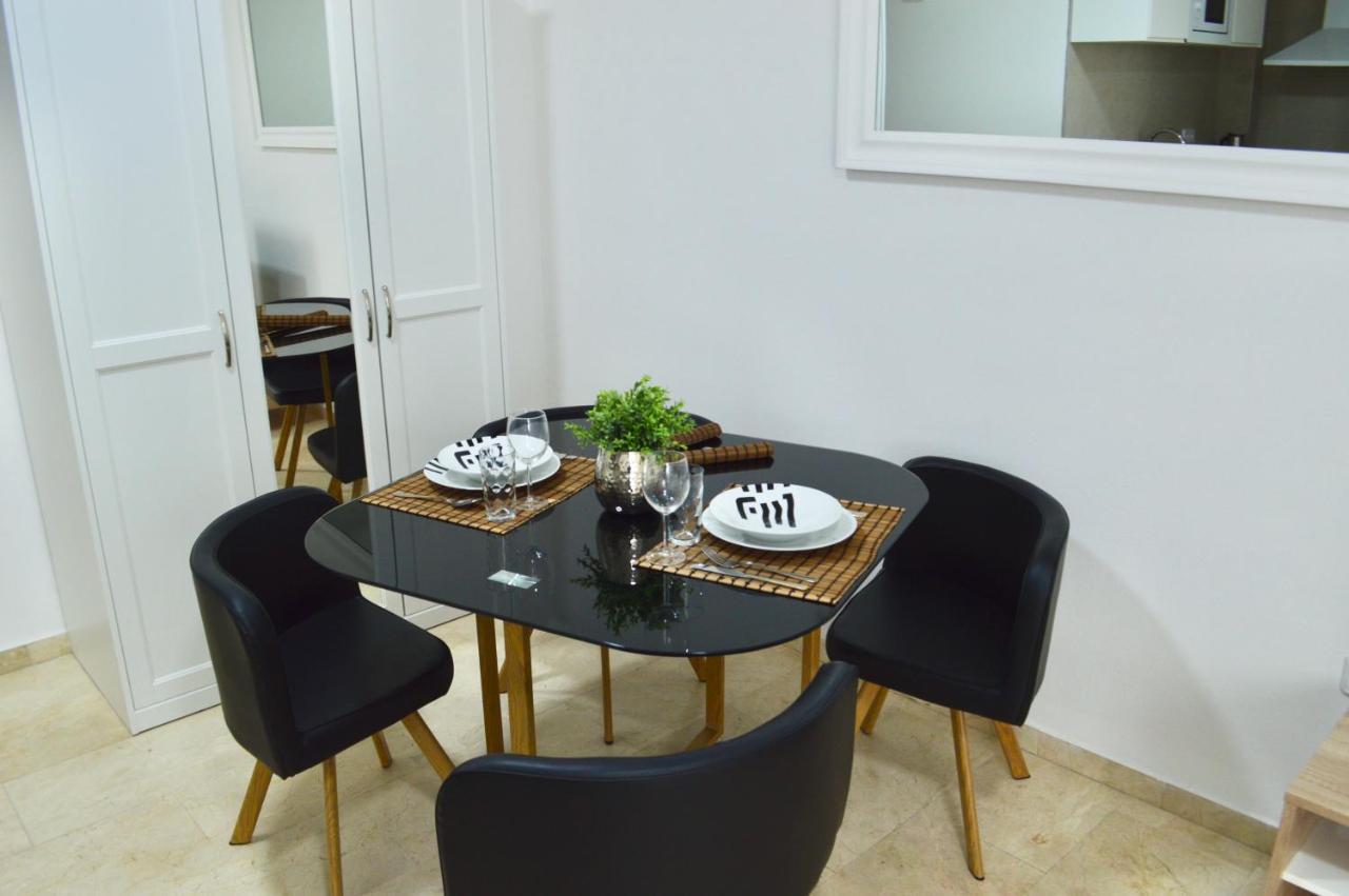 Apartamento Adriana. Centrico, A 50M De La Playa. Fuengirola Exteriör bild
